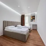 Apartment Lux At Arlis
