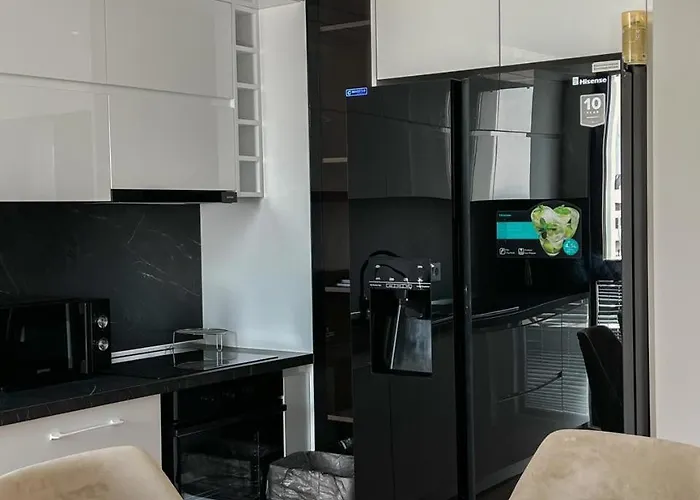 Lux At Arlis Apartament