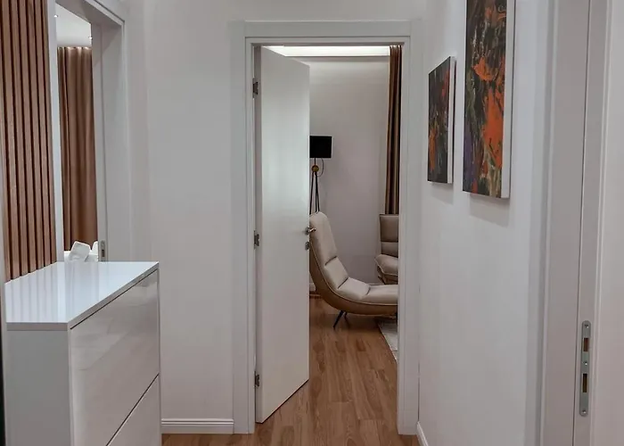 Apartament Lux At Arlis